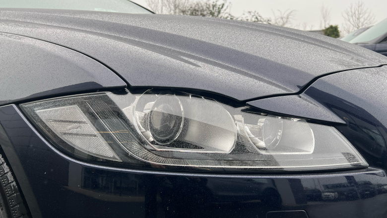 Jaguar XF 2.0d [180] R-Sport 4dr Auto Diesel Saloon